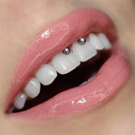 how long does a smiley piercing last|Our Guide To Smiley Piercings (& The Risks Involved。